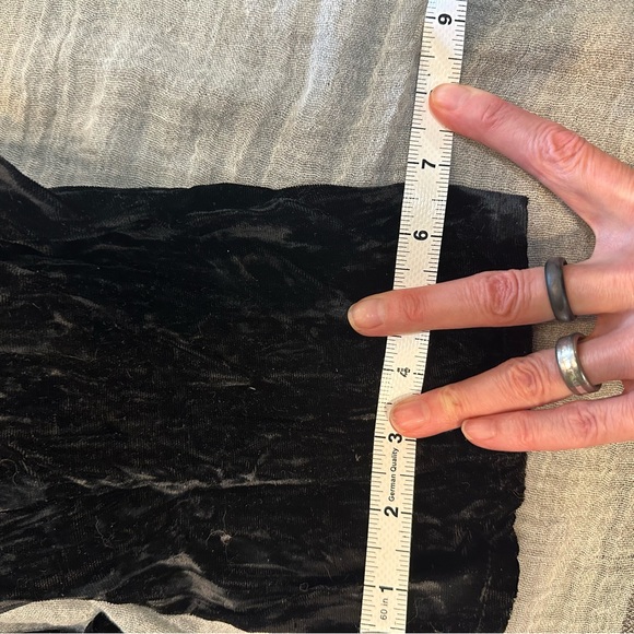 7 For All Mankind Todd Oldham Black Crushed Velvet Jeans, EUC - Picture 11 of 12